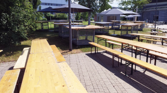 eventausstattung-für-sommerevents-keller-design